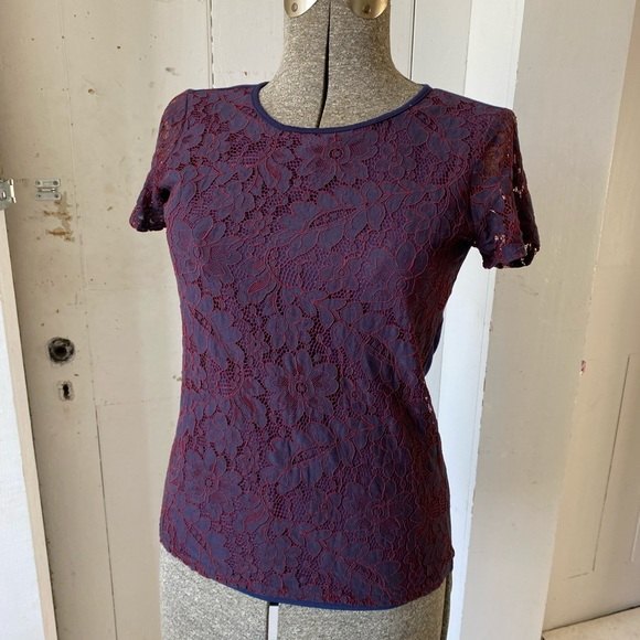 Truly Poppy Stitch Fix Lace Overlay Top Blouse - Picture 2 of 14